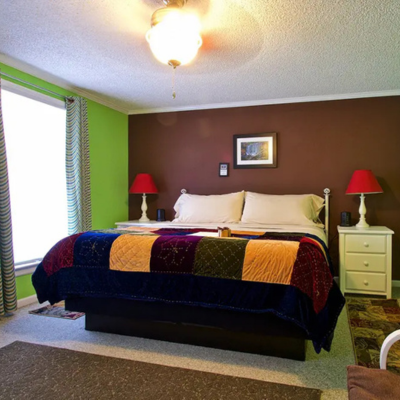 Blacks Burg Bed & Breakfast Cascade King Full Suite Bed