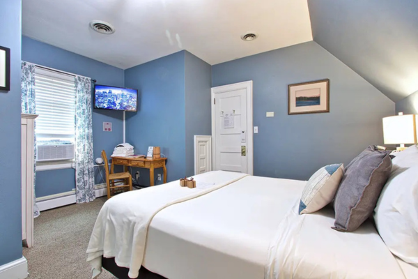Blacks Burg Bed & Breakfast Blue Ridge Queen