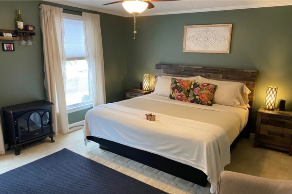 Blacks Burg Bed & Breakfast Dragon's Tooth King