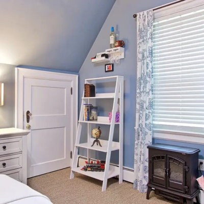 Blacks Burg Bed & Breakfast Blue Ridge Queen Organizer